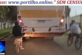 ⚡😱🚔🚨🚓🚧🚒👀⚡🚨🚌 “Rabeiras da morte” preocupam moradores e colocam adolescentes em risco na Avenida Brasil 🚔👀🚧