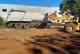 👉🏻🤝👍🏻🙌🏻🫵🏻👏🏻👏🏻Limpeza no capricho: limpeza às margens da MG-230 melhora o acesso ao bairro Carajás