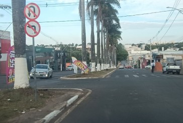 👉🏻🫵🏻😏🤔👎🏻🤡💩👽A VAGABUNDAGEM da política e os idiotas dos eleitores correndo atrás