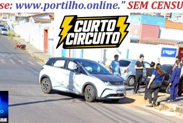 👉🏻🗣🚧🚨🫣😱🤔🚔🚑🚒Deu 🫨 choque no chicote 🔌 0 primeiro carro elétrico se envolve numa ” tripla batida”. Acidente em Patrocinio.” Tudo normal”!