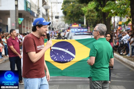 👉🏻🫵🏻👍🏻👏🏻 Notícias 🗞️ da prefeitura municipal…  Desfile Cívico Estudantil reúne cerca de 2.500 participantes