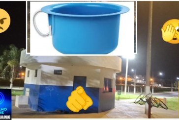 👉🏻🫵🏻🤔😡😤🚽🧻Praça dos bonheiros trancados. Os usuários tem que levar ” pinico”.😱